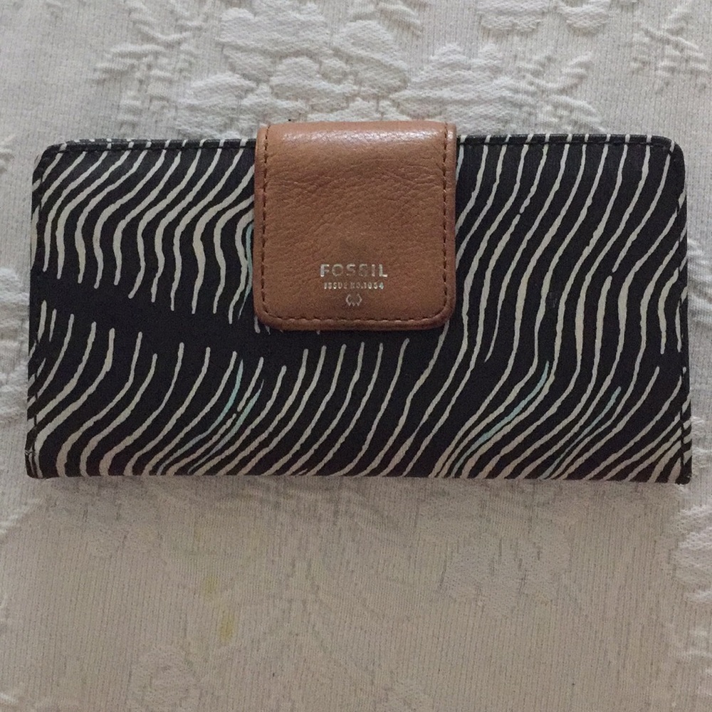 Animal Print Women’s Fossil Wallet